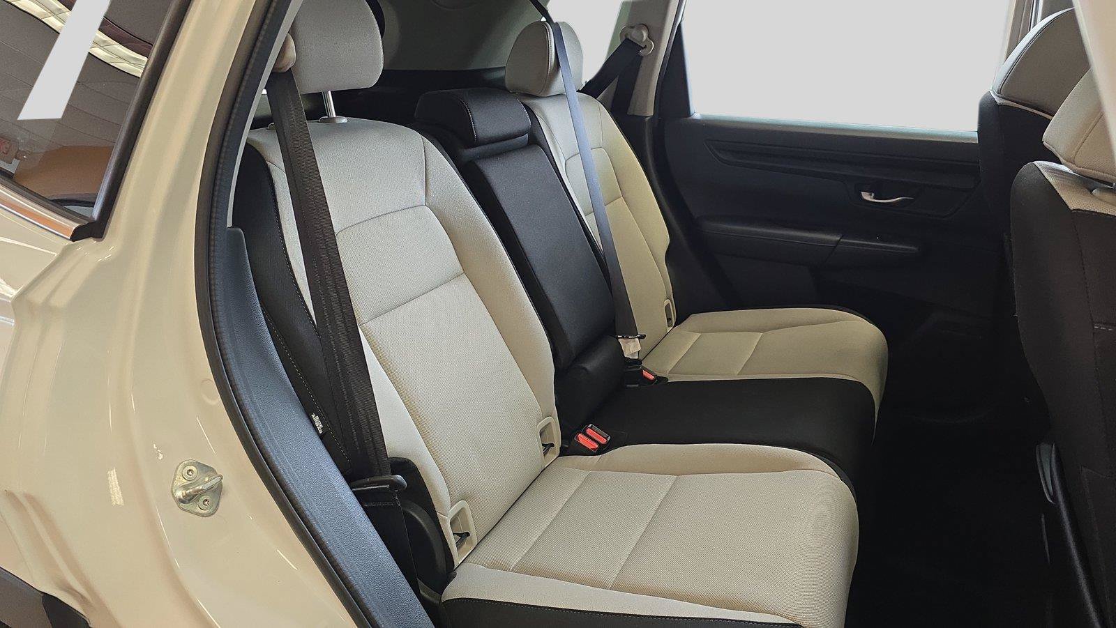 Used 2024 Honda CR-V EX image 17