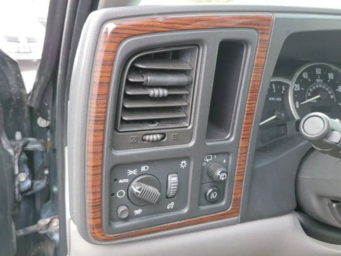 Used 2003 Cadillac Escalade AWD image 22
