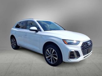 Used 2023 Audi Q5 2.0T Premium Plus w/ Premium Plus Package AWD/4WD video 2