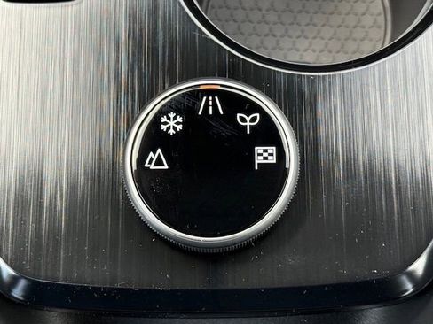 New 2026 Nissan Rogue S image 21