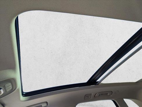 Used 2018 Audi Q5 2.0T Premium Plus w/ Premium Plus Package image 16