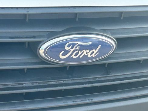 Used 2022 Ford Transit Connect XL FWD image 18