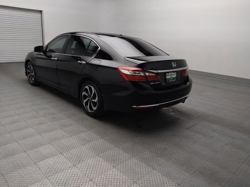 Used 2017 Honda Accord EX-L image 5