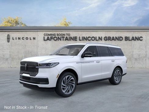 New 2025 Lincoln Navigator Reserve AWD/4WD image 1