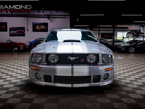 Used 2006 Ford Mustang GT RWD image 27