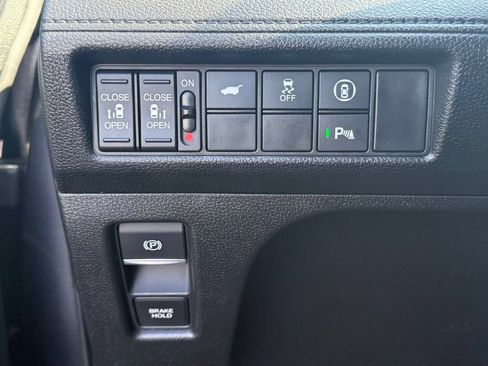 Used 2022 Honda Odyssey Elite image 27