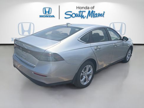 New 2026 Honda Accord LX image 7