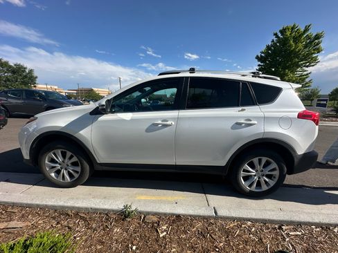 Used 2014 Toyota RAV4 Limited AWD/4WD image 2