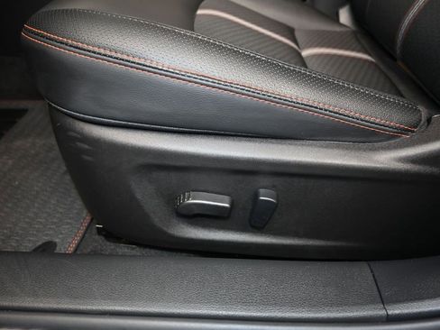 Certified 2025 Nissan Altima 2.5 SR FWD image 13