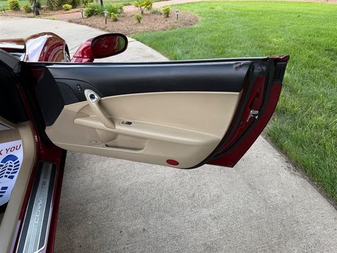 Used 2008 Chevrolet Corvette Convertible w/ Preferred Equipment Group RWD image 54