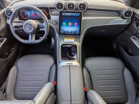 New 2026 Mercedes-Benz GLC 300 image 13