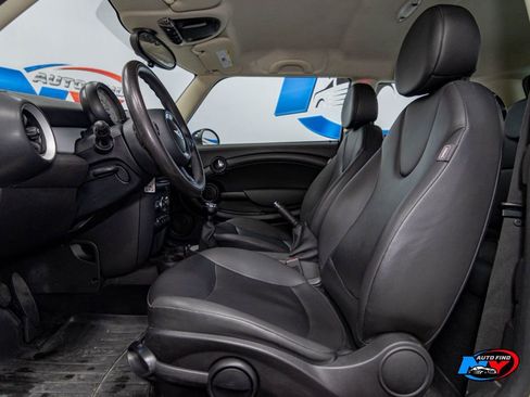 Used 2013 MINI Cooper Hardtop image 14