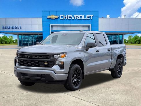 New 2026 Chevrolet Silverado 1500 Custom RWD image 2