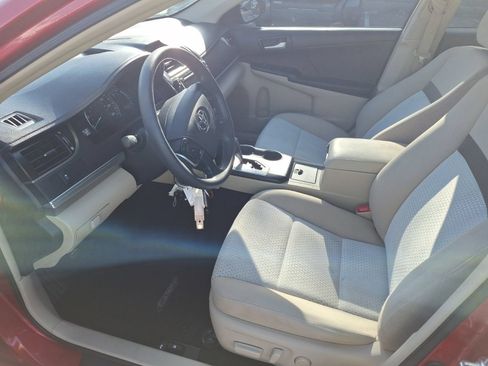 Used 2012 Toyota Camry LE FWD image 15