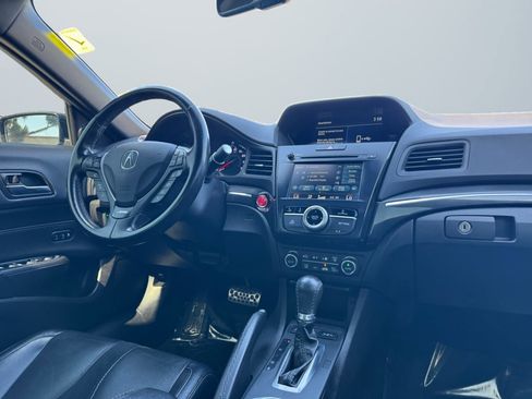 Used 2022 Acura ILX FWD image 14