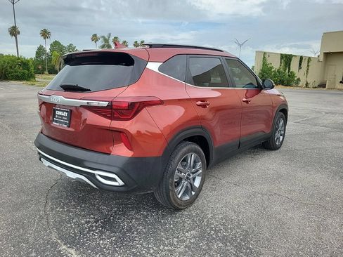 Used 2022 Kia Seltos S FWD image 6