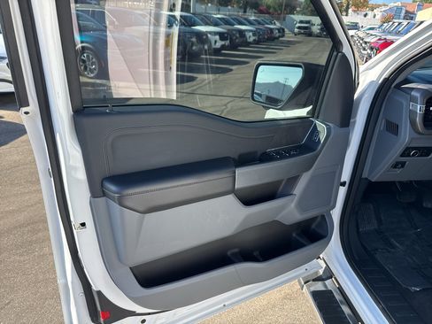 Used 2024 Ford F150 XLT RWD image 9