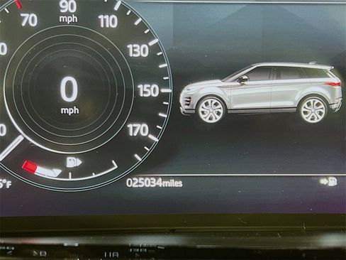Used 2022 Land Rover Range Rover Evoque R-Dynamic SE image 12