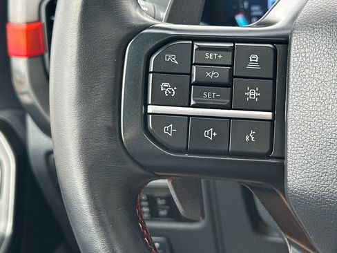 Used 2025 Ford F150 Raptor AWD/4WD image 32