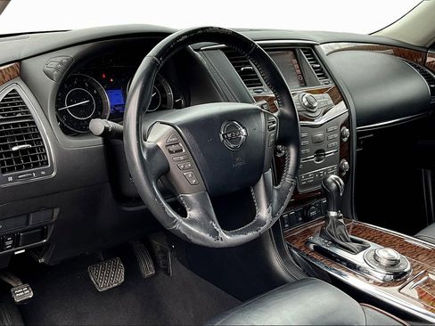 Used 2018 Nissan Armada SL image 11