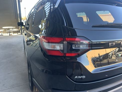 Used 2023 Honda Pilot Touring image 13