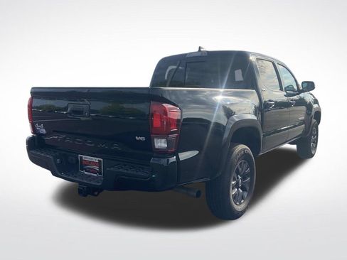 Used 2023 Toyota Tacoma SR5 w/ Technology Package AWD/4WD image 8