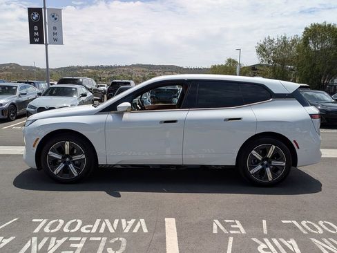 New 2026 BMW iX xDrive45 AWD/4WD image 5