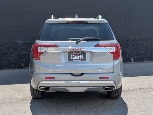 Used 2023 GMC Acadia Denali w/ Denali Technology Package AWD/4WD image 6