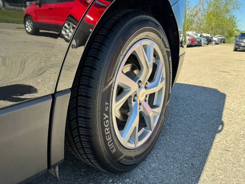 Used 2019 Chevrolet Equinox Premier FWD image 13