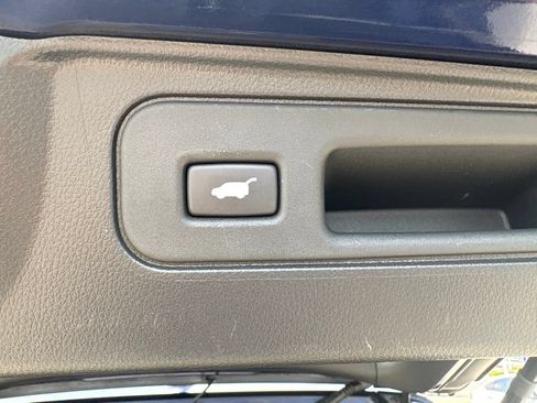 Used 2023 Honda Passport EX-L image 44