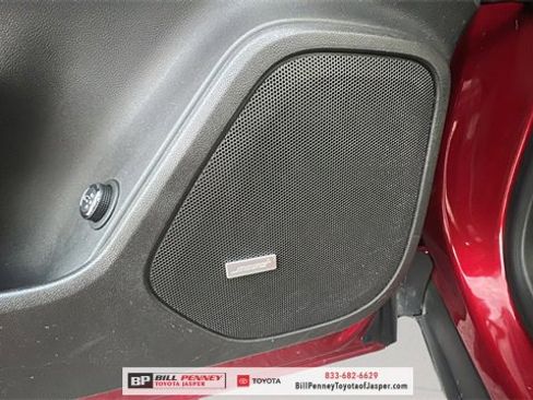 Used 2019 Chevrolet Blazer LT w/ Sun and Wheels Package image 20