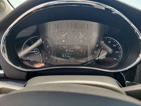 Used 2018 Buick Encore Sport Touring w/ Safety Package FWD image 16