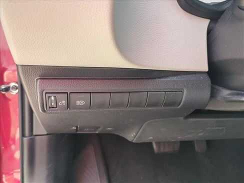 Used 2024 Toyota Corolla LE FWD image 14