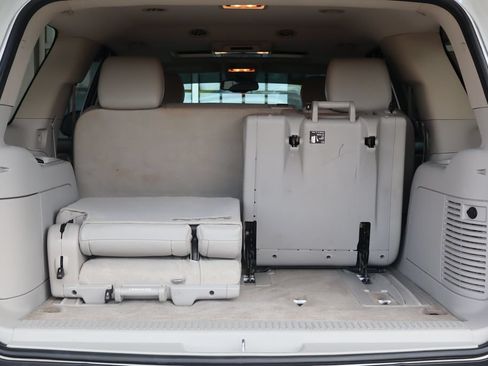 Used 2012 Chevrolet Tahoe 4WD Hybrid image 9