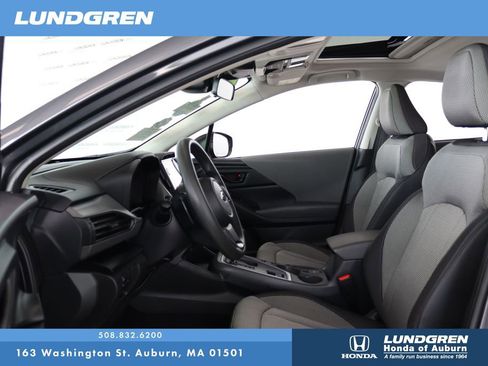 Used 2024 Subaru Crosstrek 2.0i Premium image 10