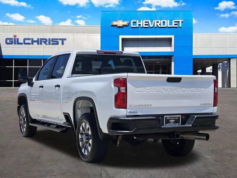Used 2025 Chevrolet Silverado 2500 Custom w/ Custom Value Package AWD/4WD image 5