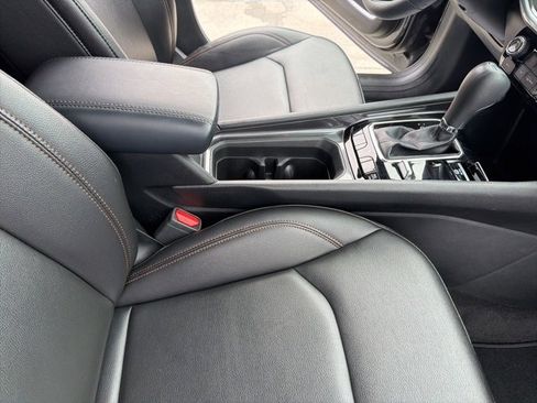 Used 2024 Jeep Compass Latitude image 28