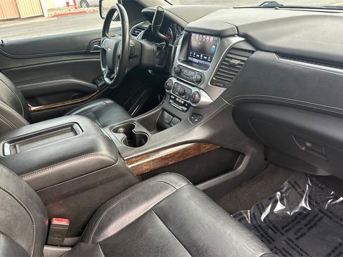 Used 2018 Chevrolet Tahoe LT image 16