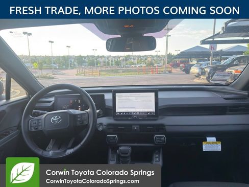 Used 2026 Toyota RAV4 SE w/ Convenience Package AWD/4WD image 9
