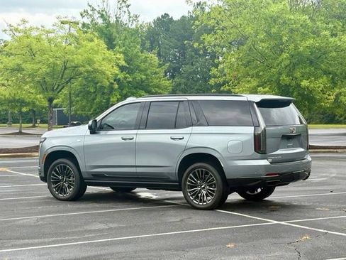 Certified 2025 Cadillac Escalade Sport Platinum AWD/4WD image 4