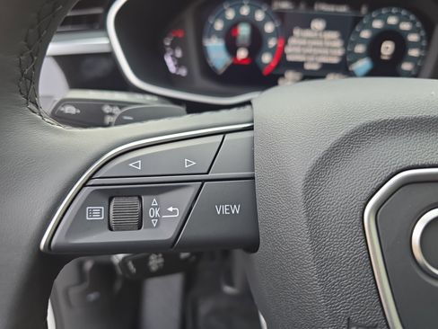 New 2025 Audi Q3 2.0T Premium image 17