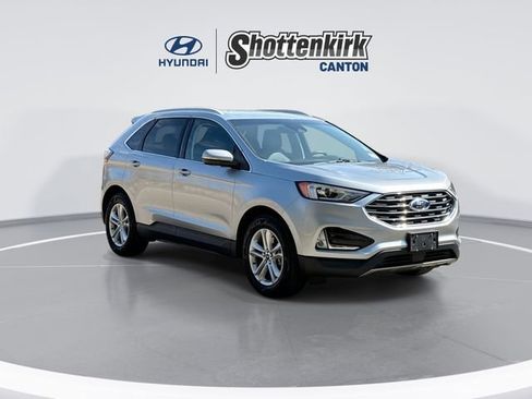 Used 2020 Ford Edge SEL w/ Convenience Package image 2