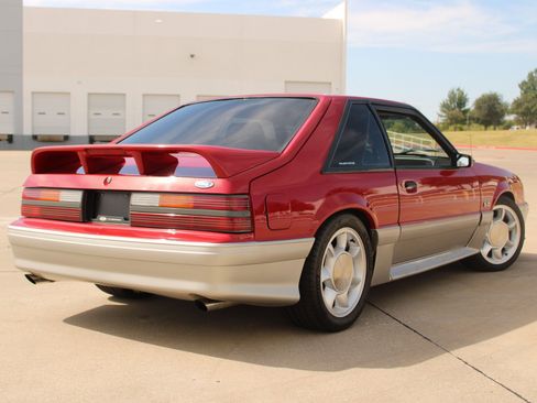 Used 1989 Ford Mustang GT RWD image 15