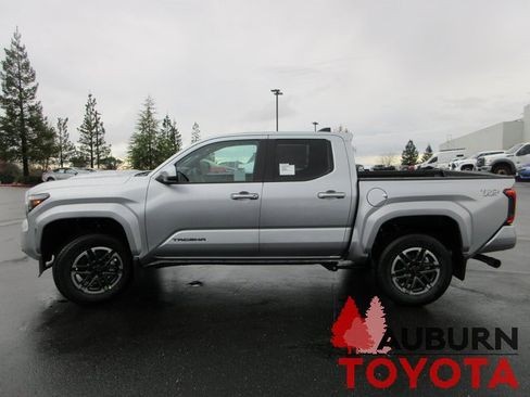New 2026 Toyota Tacoma TRD Sport image 5