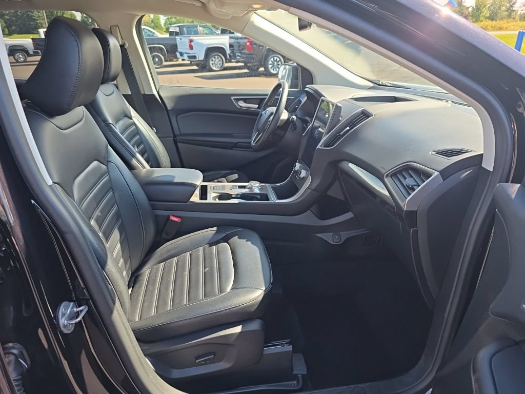 Used 2024 Ford Edge SEL AWD/4WD image 22