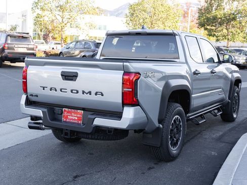 New 2026 Toyota Tacoma TRD Off-Road image 5