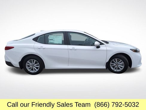 New 2026 Toyota Camry LE w/ Convenience Package image 7