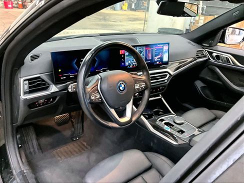 Used 2023 BMW i4 eDrive35 w/ Premium Package RWD image 16