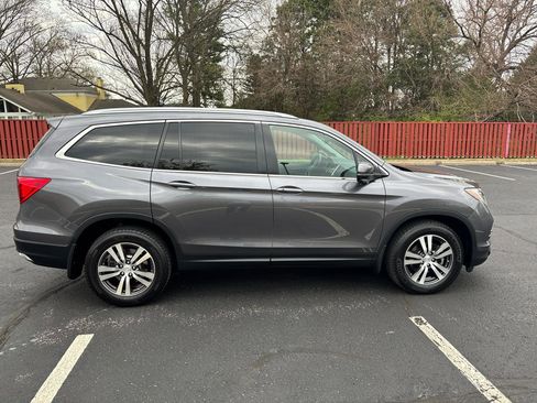 Used 2017 Honda Pilot EX-L image 8