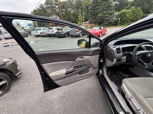 Used 2012 Honda Civic LX image 11